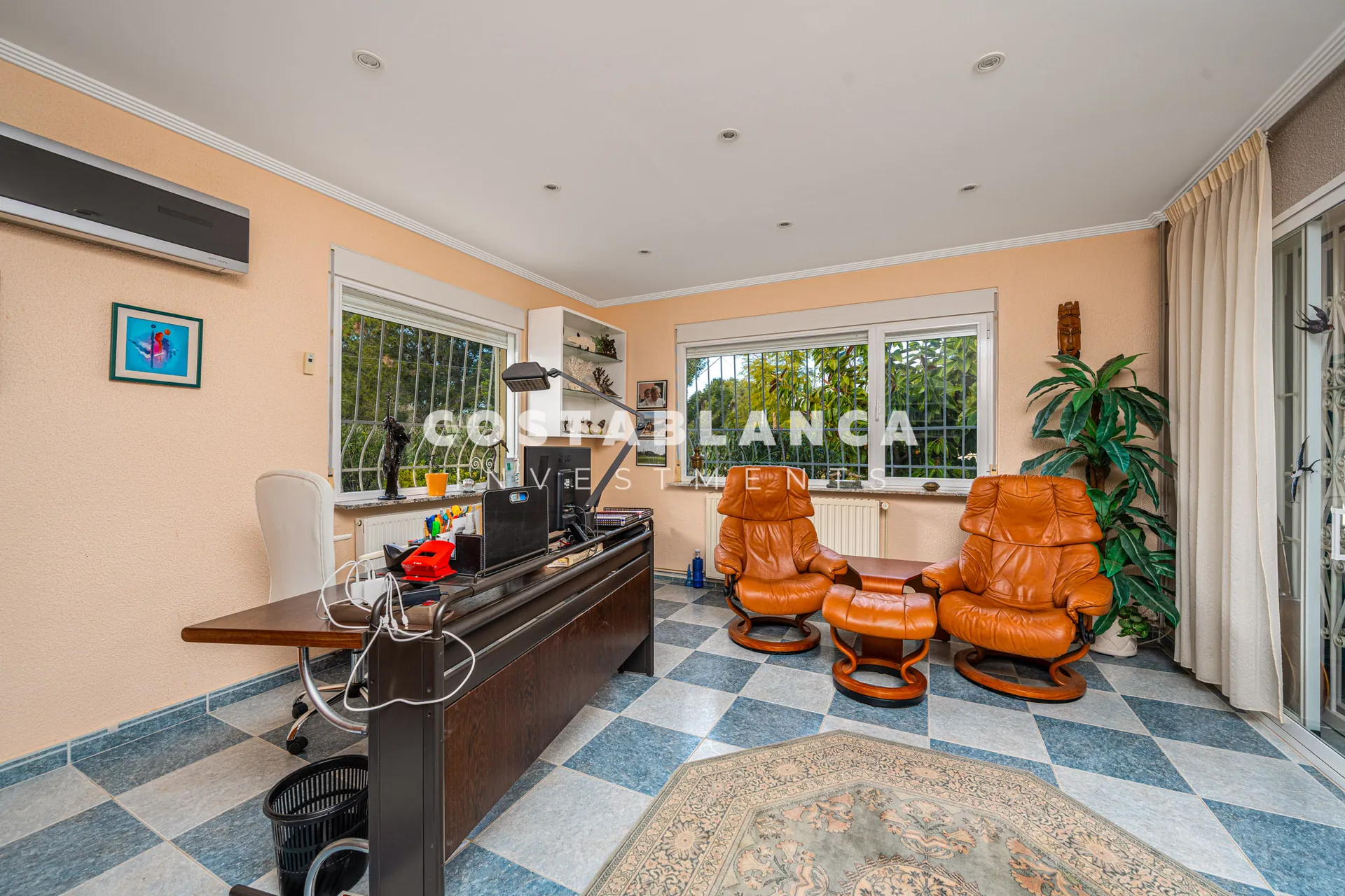 Single Floor Villa with Pool and Solar Panels in Quiet Area of L’Albir
