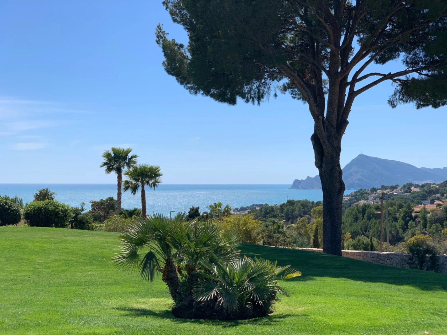 Rustic Style Villa for Sale in Altea La Vella