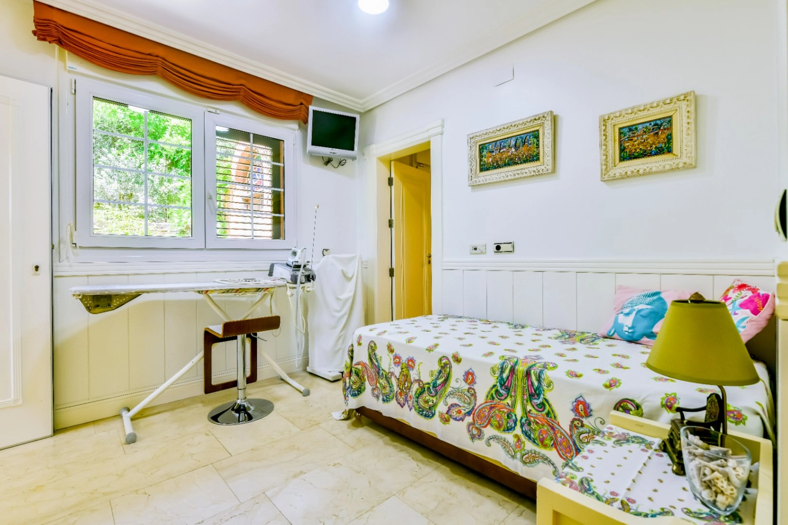 Luxury Mediterranean Villa near Golf Club for Sale in Altea la Vella