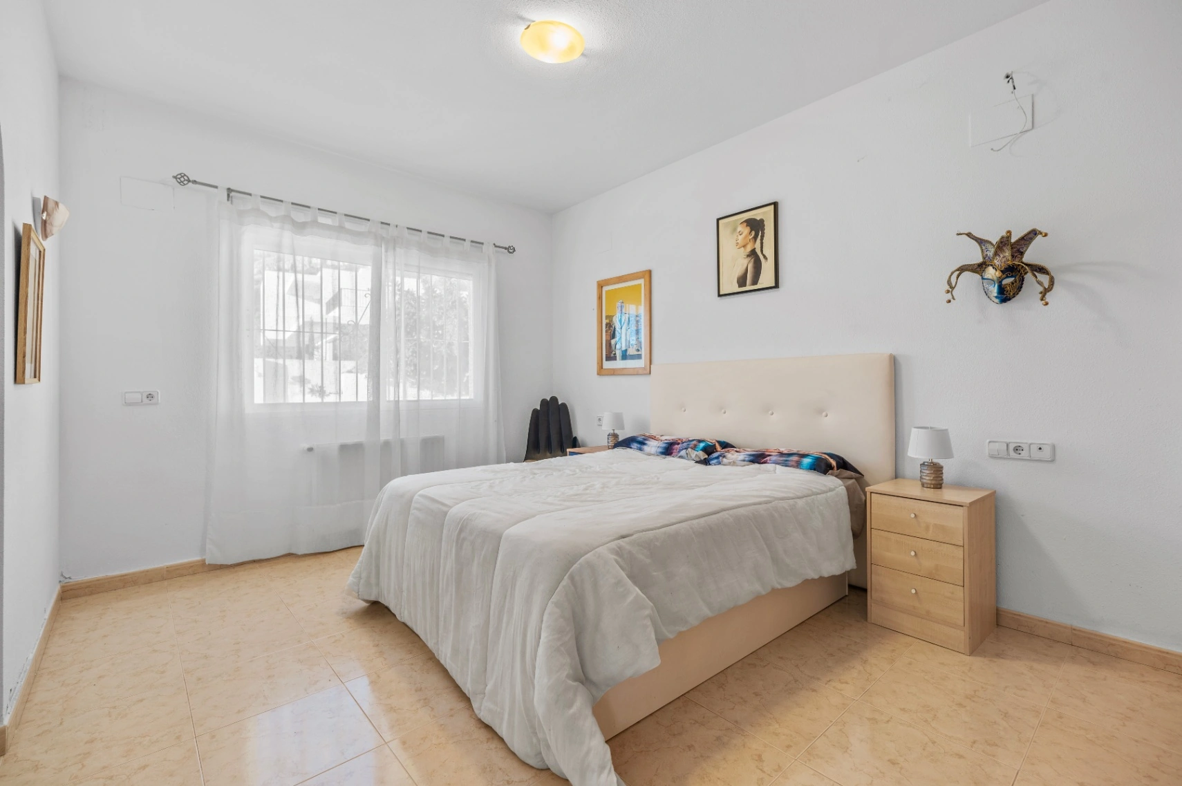Two-story Mediterranean villa with Garage for Sale in Alhama Springs