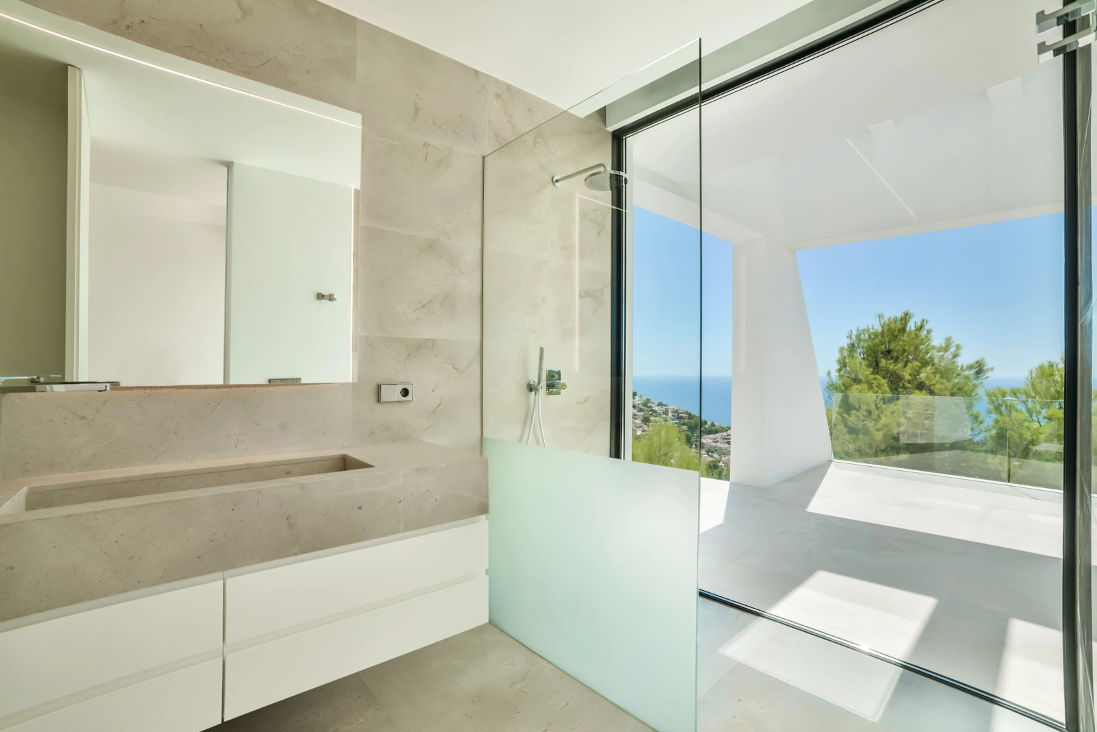 Luxury Villa with Panoramic Sea Views for Sale in Altea Hills With Large Swimming Pool