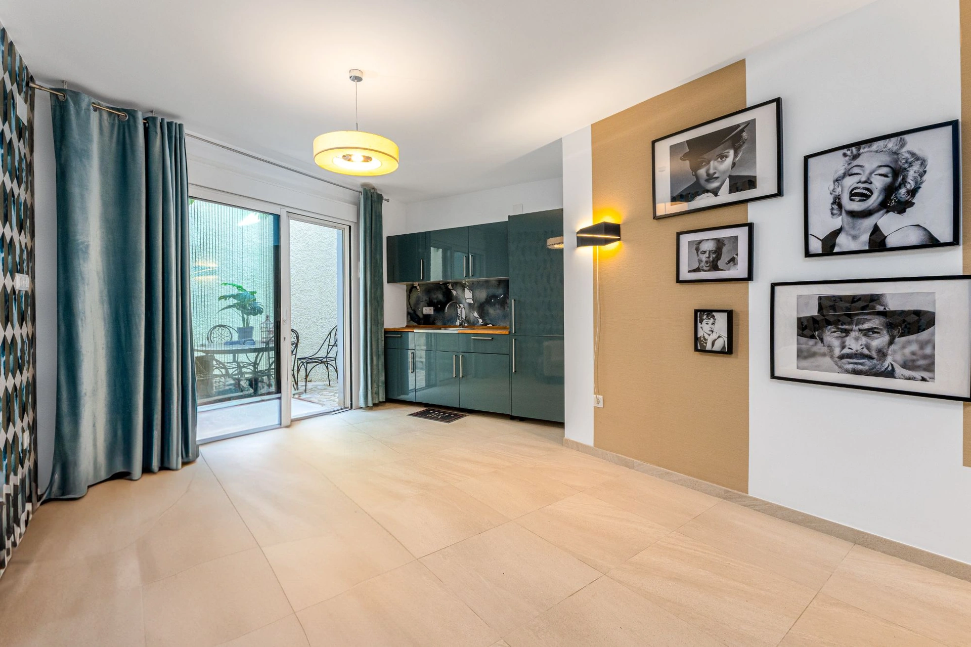 ELEGANT VILLA WITH PANORAMIC SEA VIEWS FOR SALE IN ALTEA