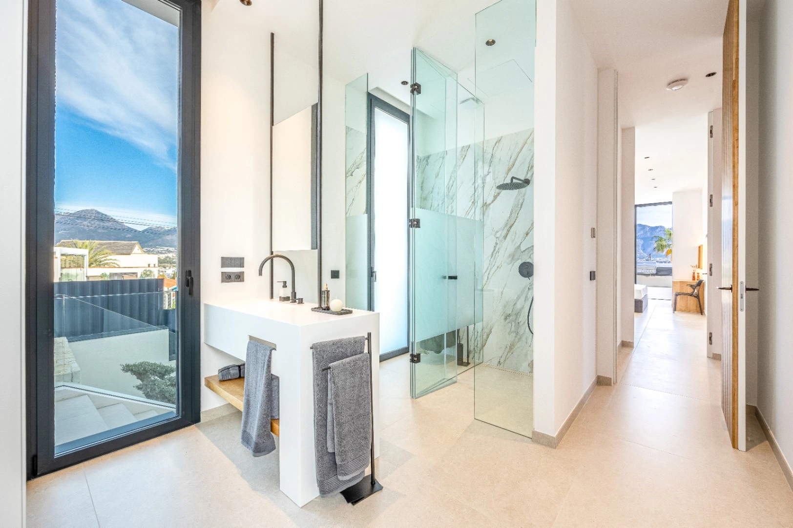 Villa for sale in Albir, Alicante