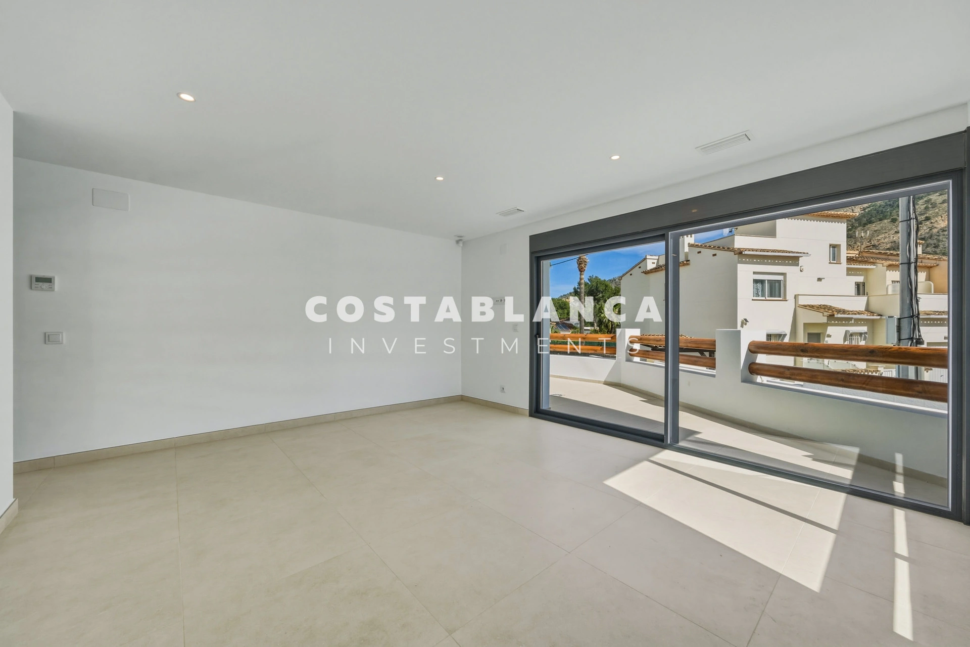Villa for sale in Albir, Alicante