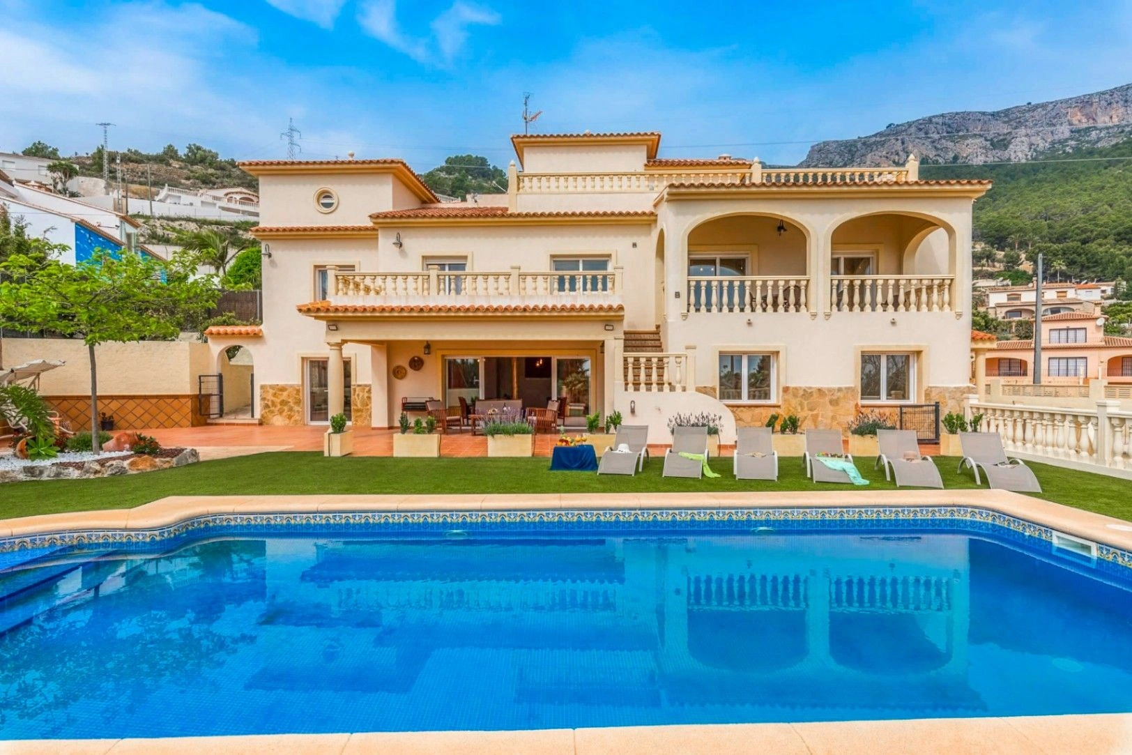 Villa for sale in Calpe, Alicante