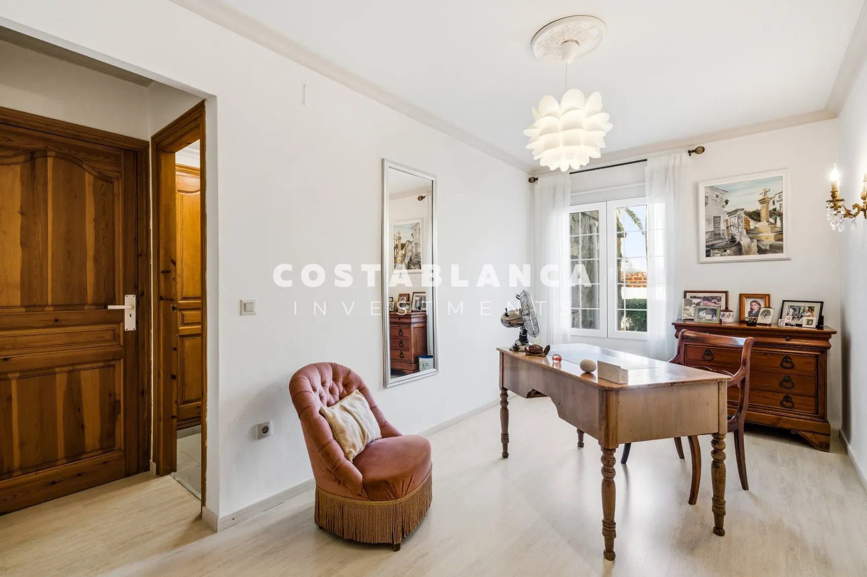 Villa for sale in Moraira, Alicante