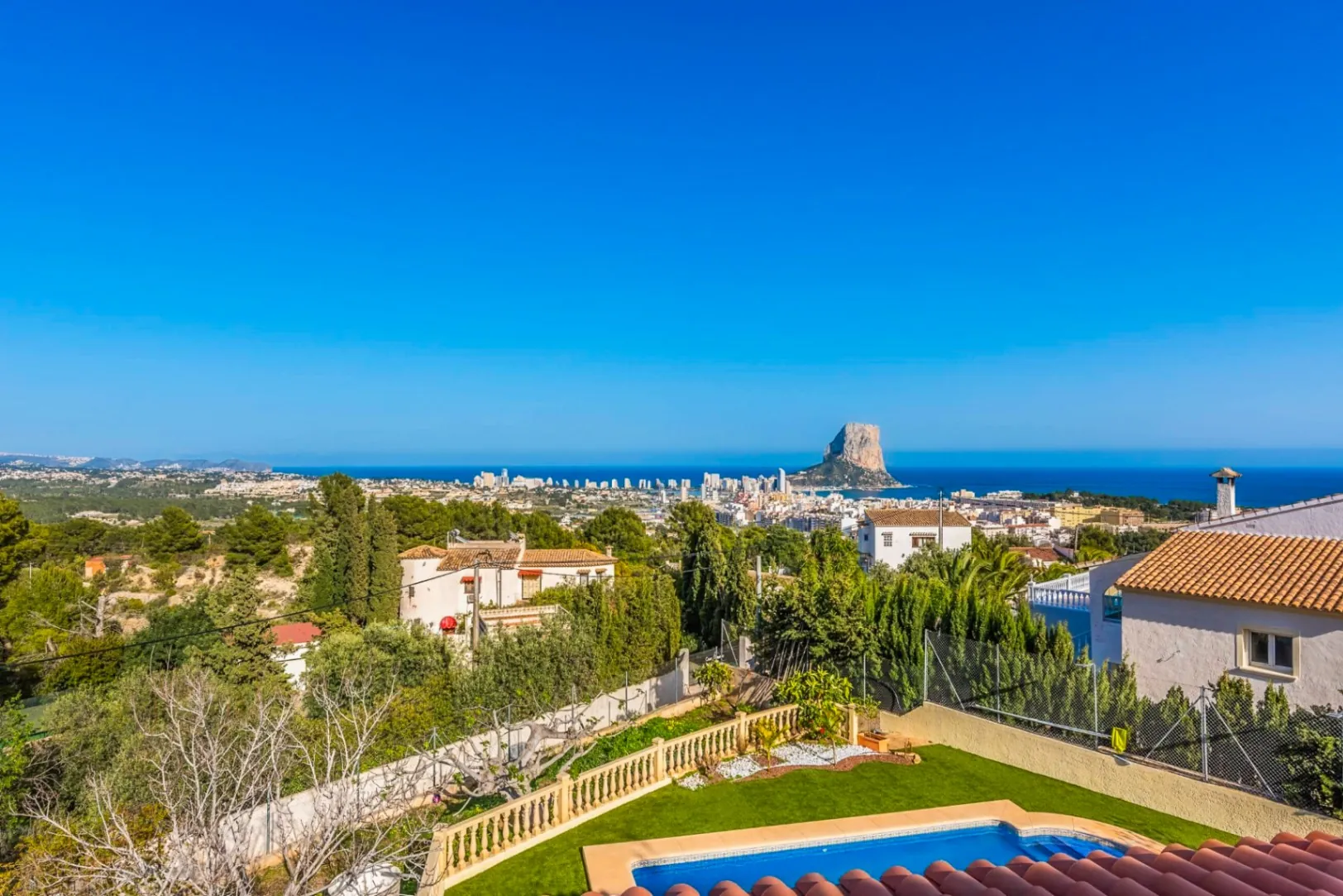 Villa for sale in Calpe, Alicante