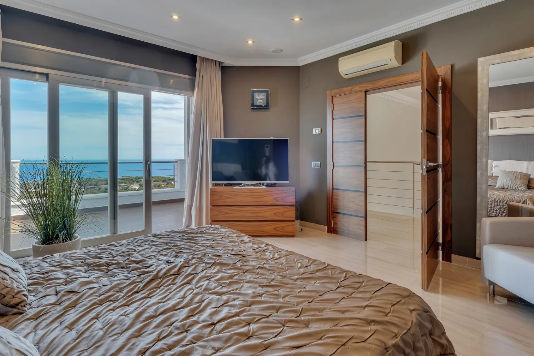 Villa for sale in Benissa, Alicante
