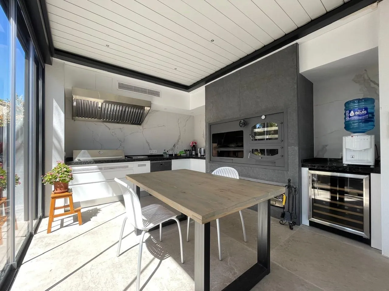 Villa for sale in La Nucía, Alicante