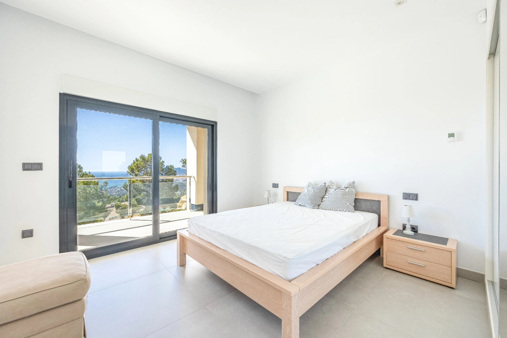 Contemporary Deluxe Residence for Sale in Altea la Vella
