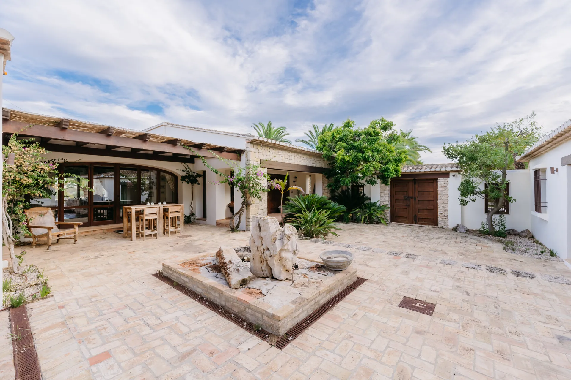 CHALET FOR SALE IN BENISSA, EL MAGRANER
