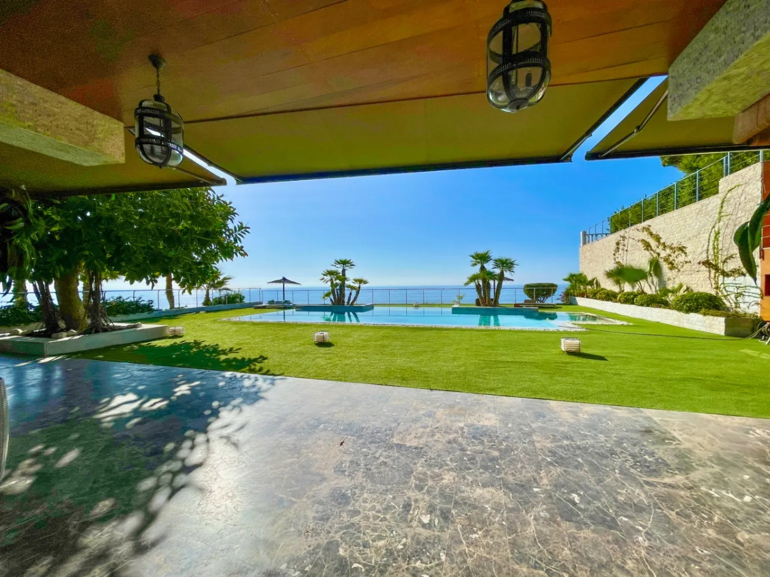 Villa for sale in El Campello, Alicante