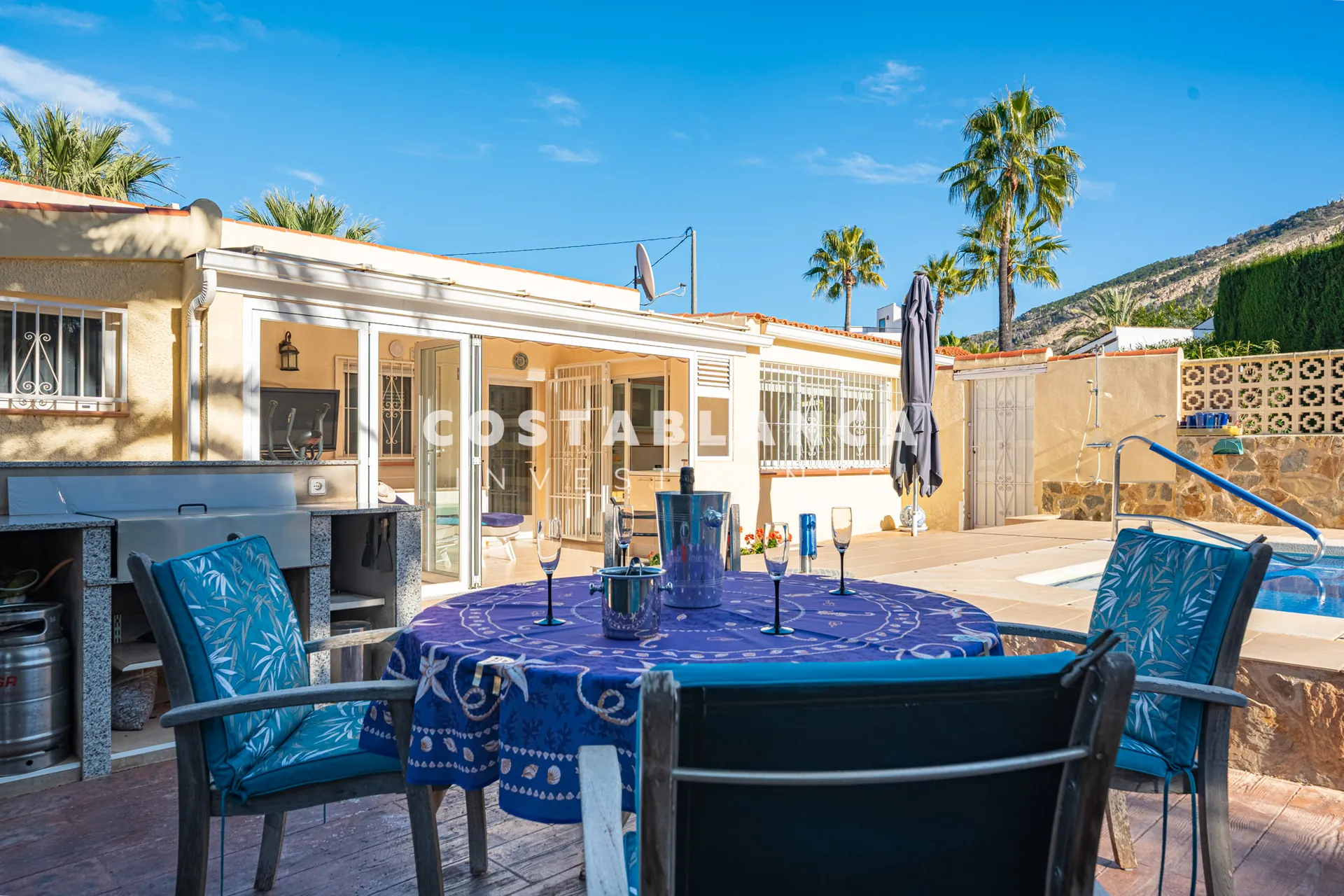 Single Floor Villa with Pool and Solar Panels in Quiet Area of L’Albir