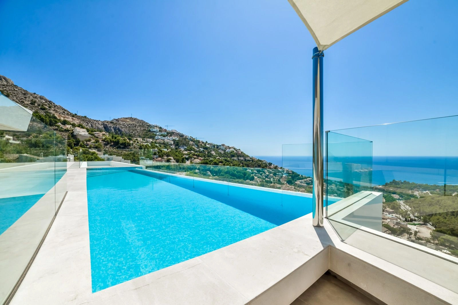 Luxury Villa with Panoramic Sea Views for Sale in Altea Hills With Large Swimming Pool