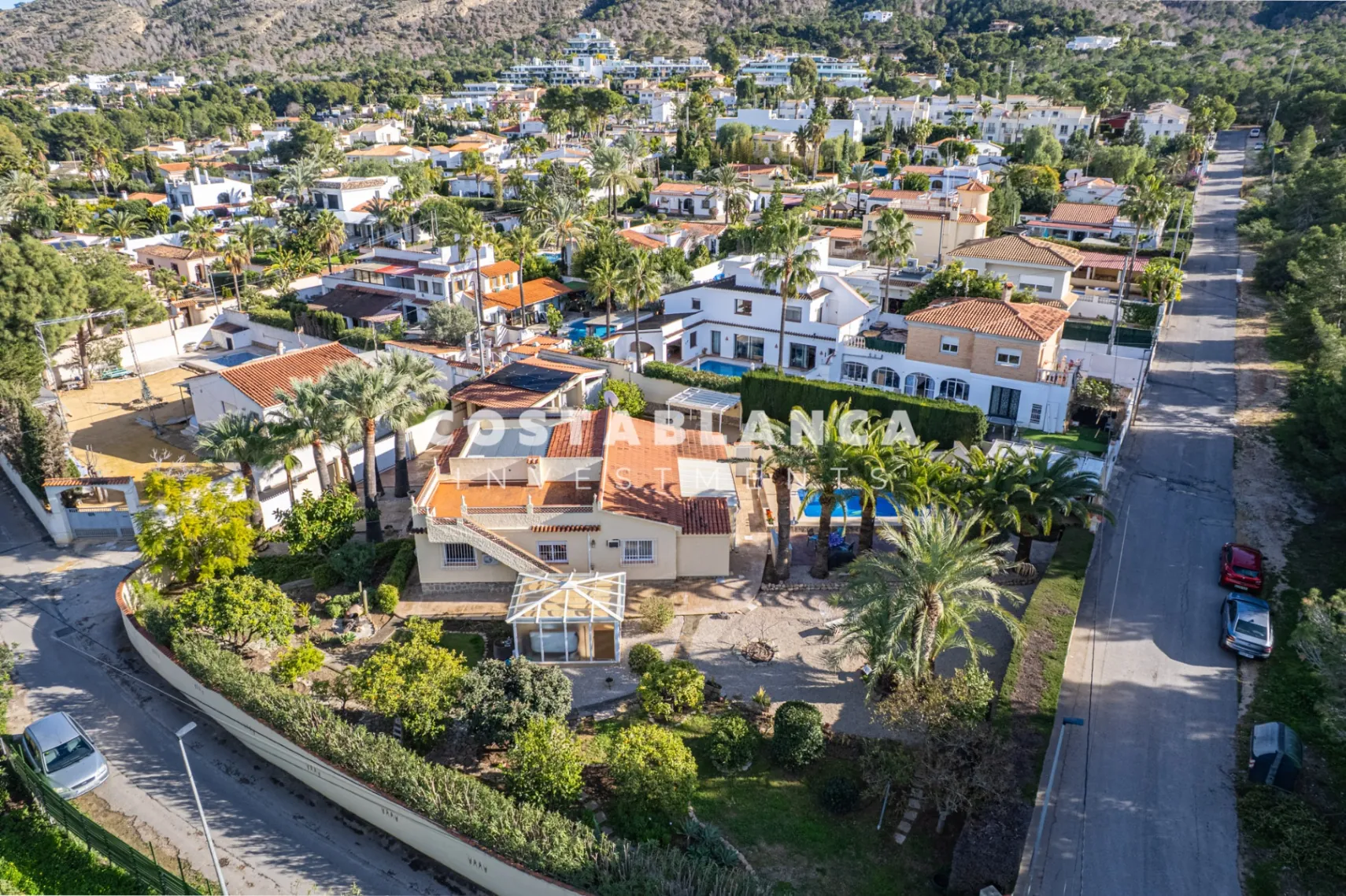 Single Floor Villa with Pool and Solar Panels in Quiet Area of L’Albir