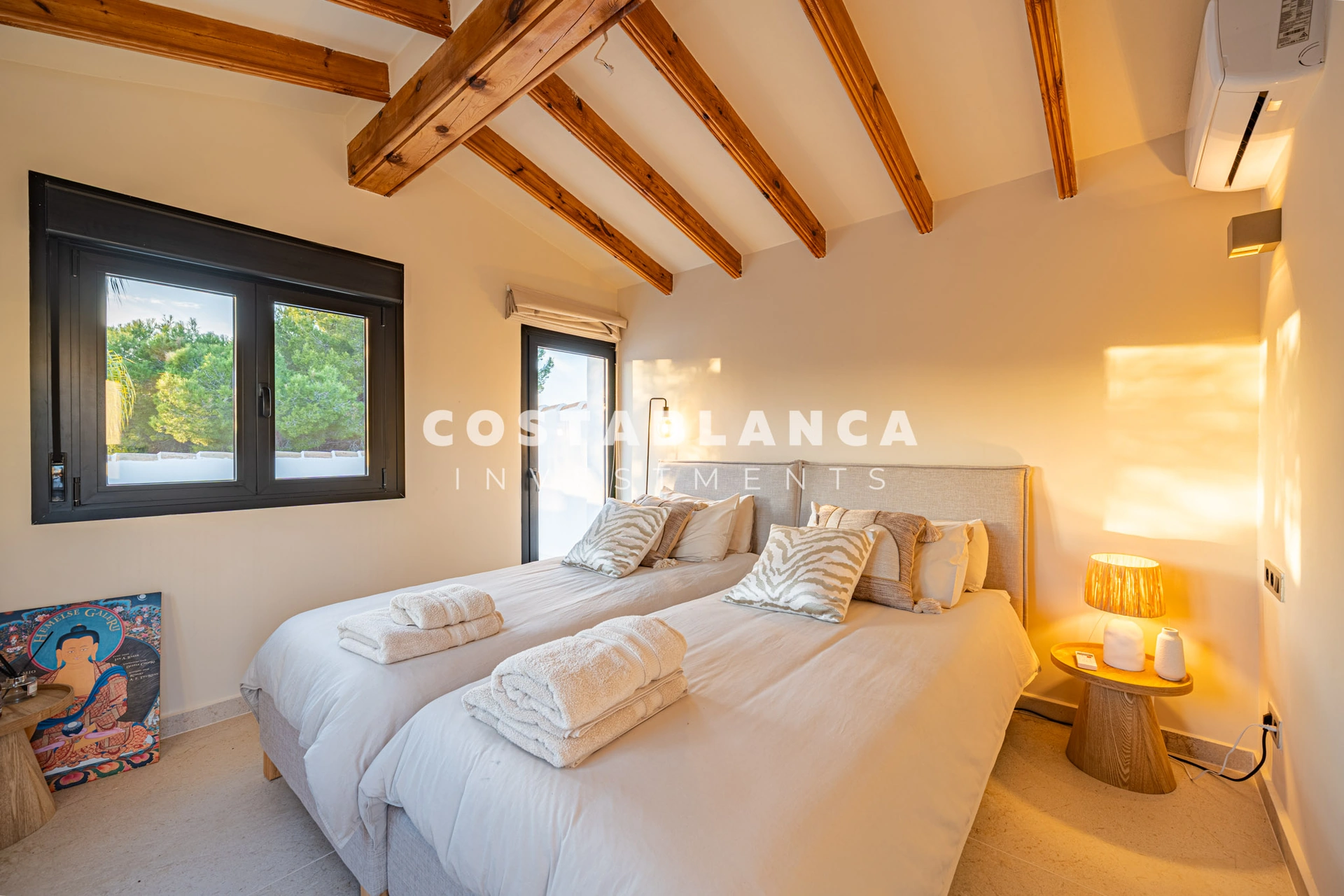 Luxury villa inspired by Ibiza just minutes from Arenal beach in Jávea.