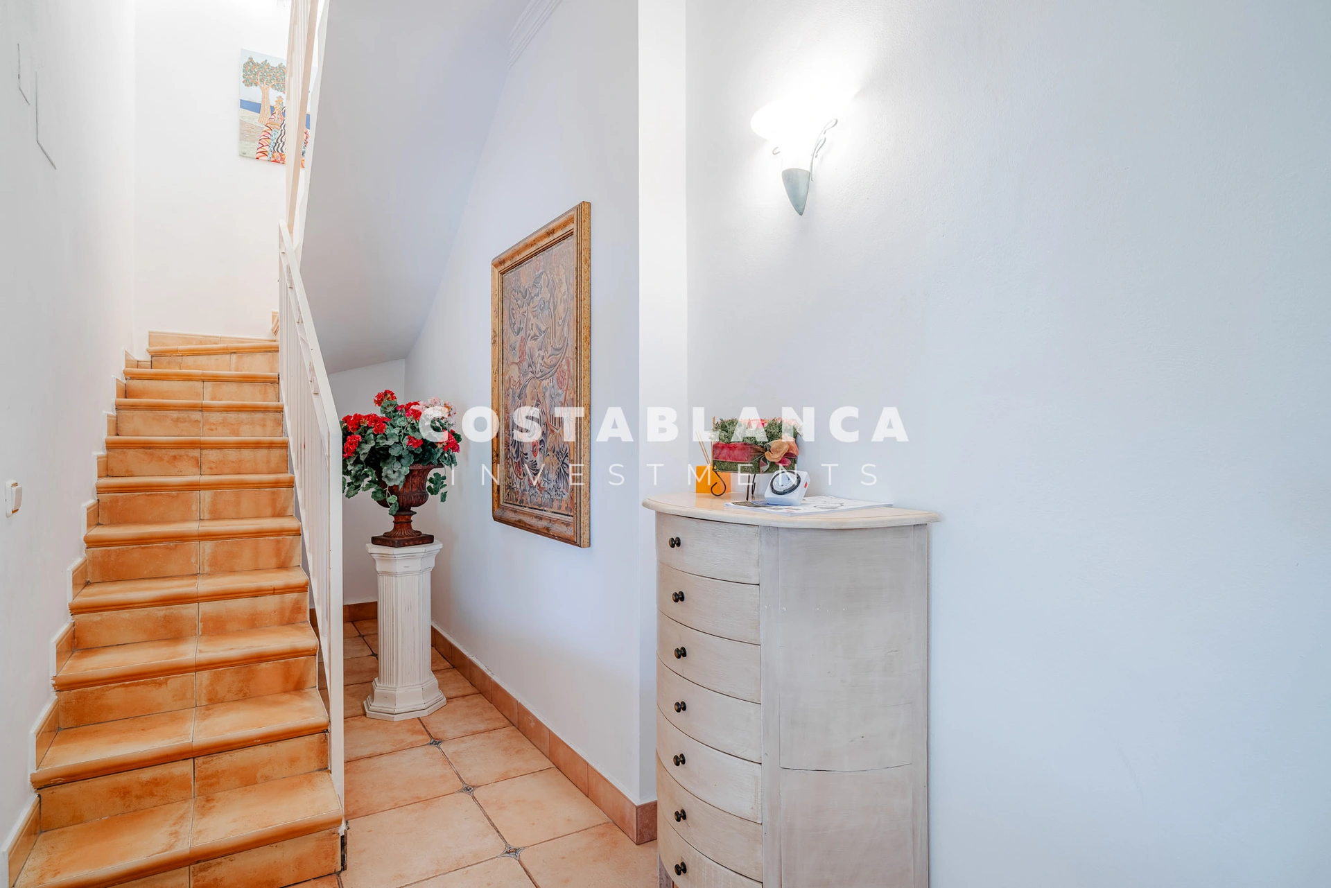 Luxury double plot with uninterrupted views of the green area and the sea for sale in Jávea.