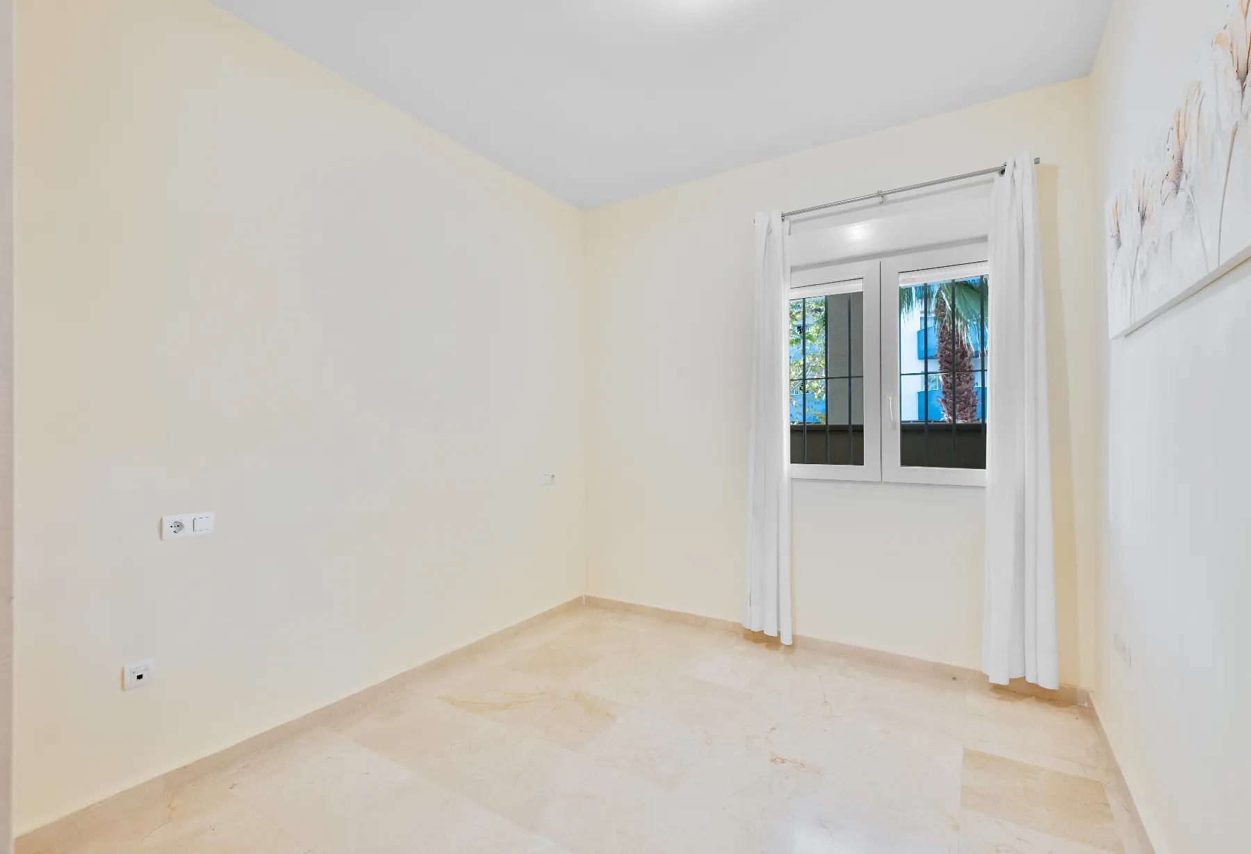 Apartament de vânzare în Albir cu vedere la munte