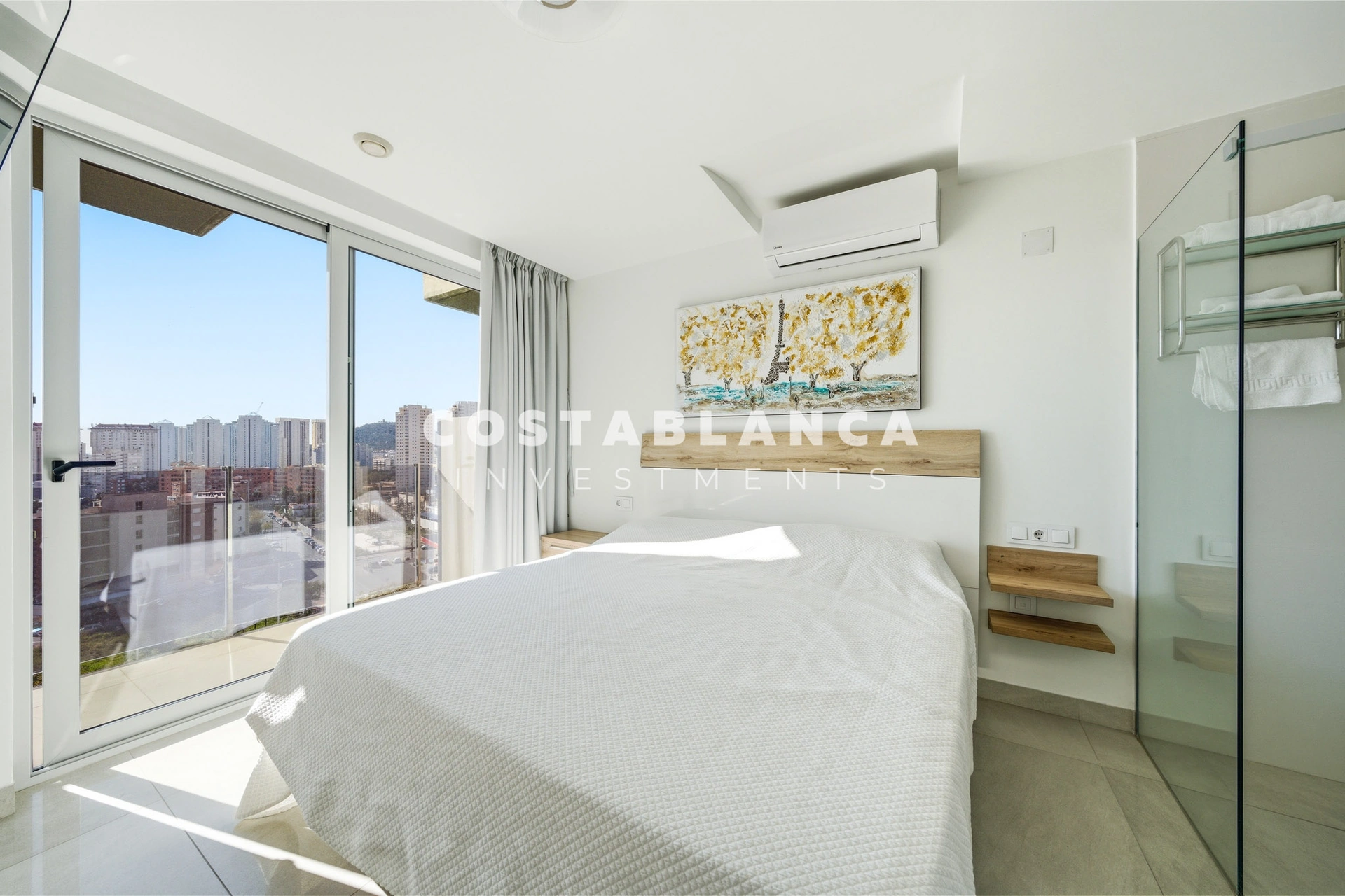 Full Modern Apartment Building 10 Minutes from the Beach for Sale in Finestrat