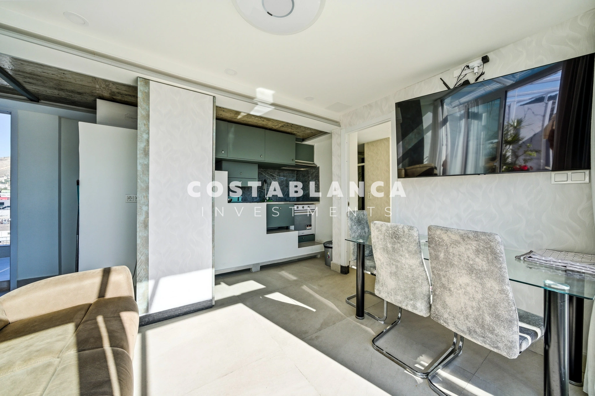 Full Modern Apartment Building 10 Minutes from the Beach for Sale in Finestrat
