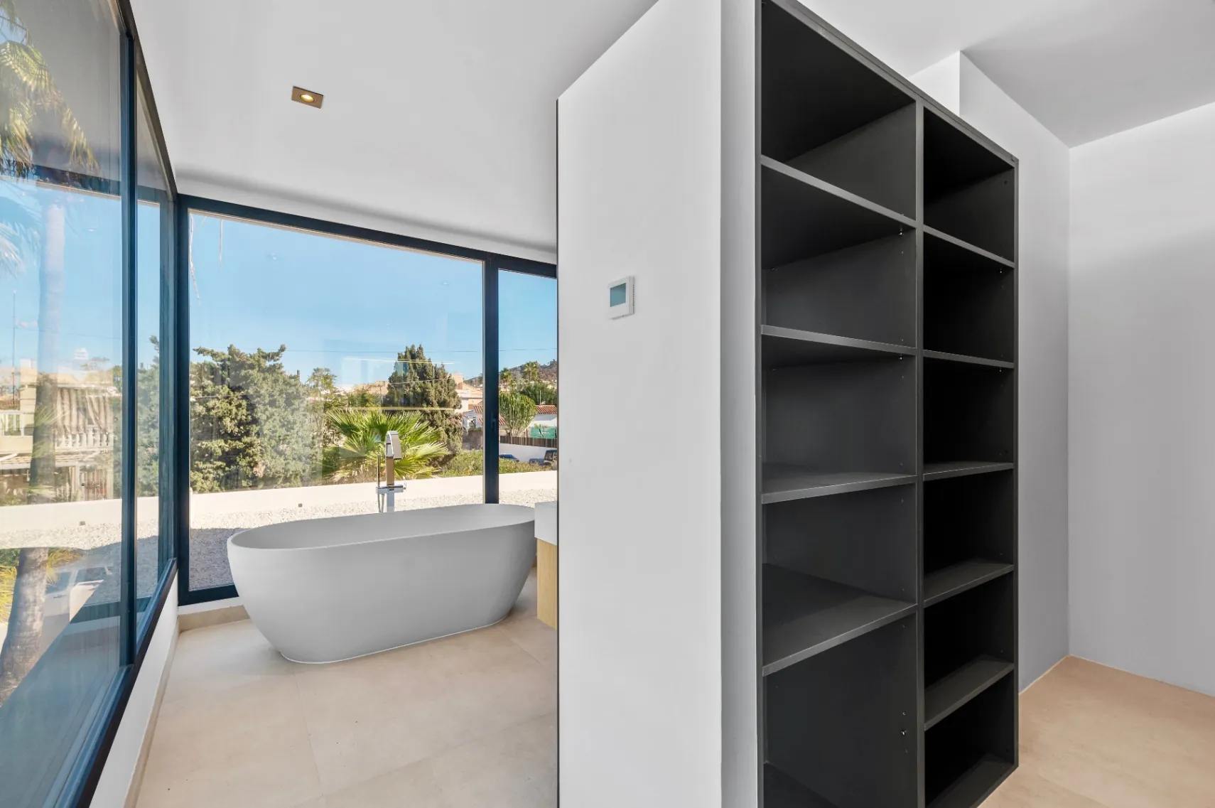 Villa for sale in Albir, Alicante