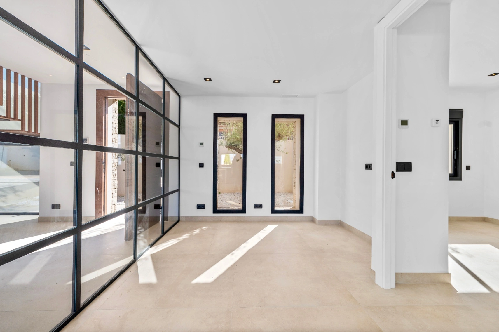 Villa for sale in Albir, Alicante
