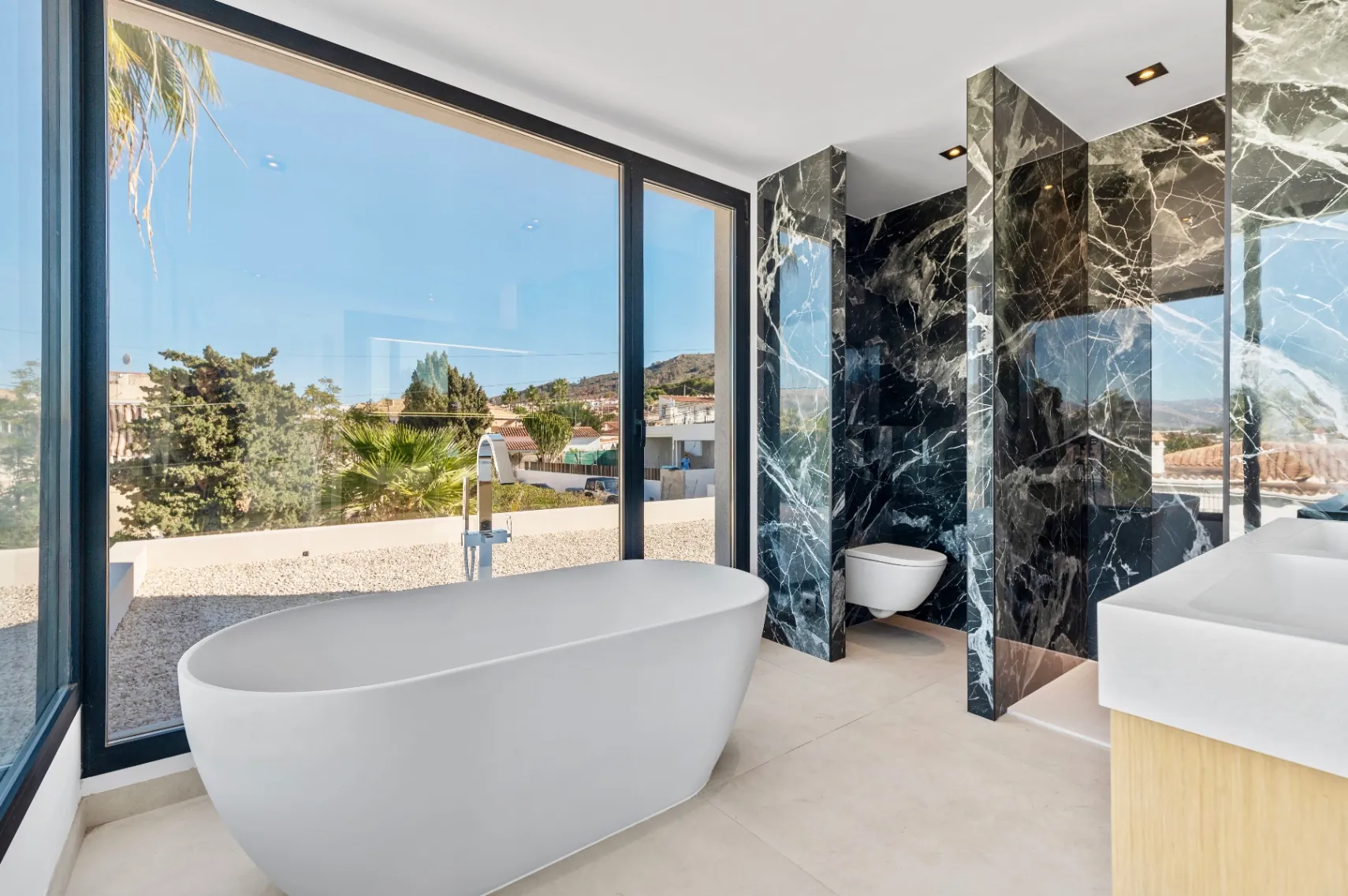 Villa for sale in Albir, Alicante