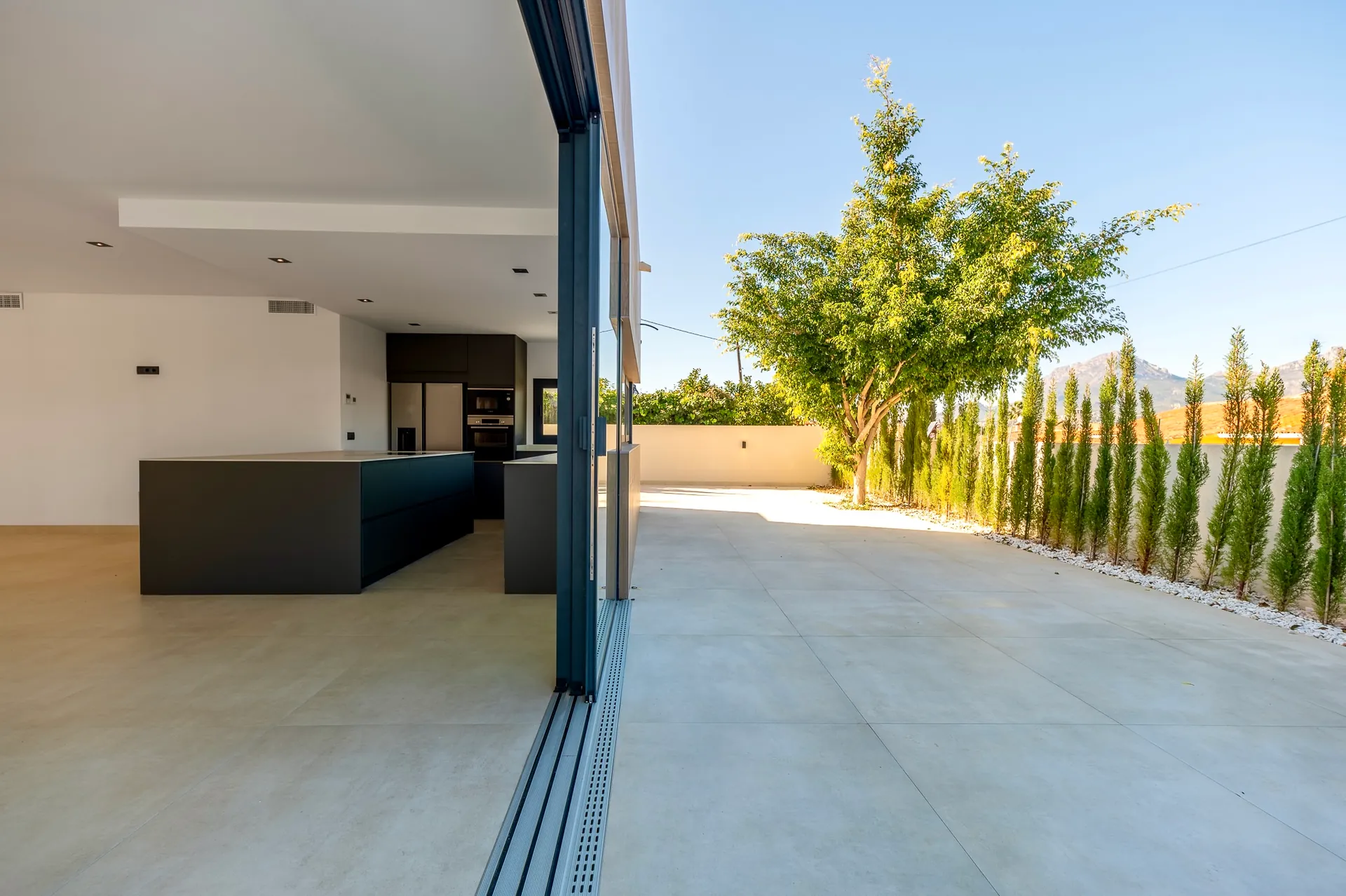 Villa for sale in Albir, Alicante