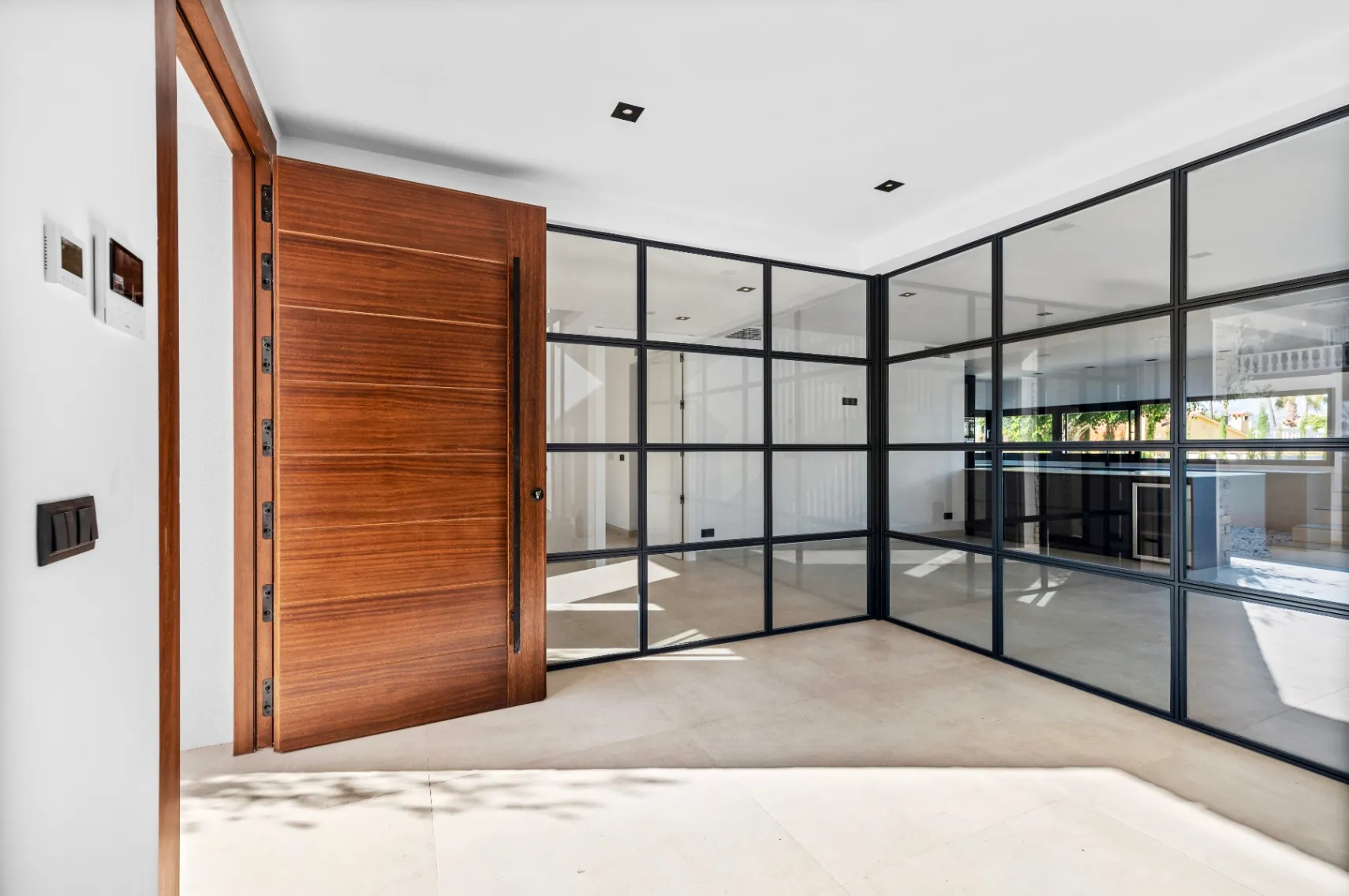 Villa for sale in Albir, Alicante