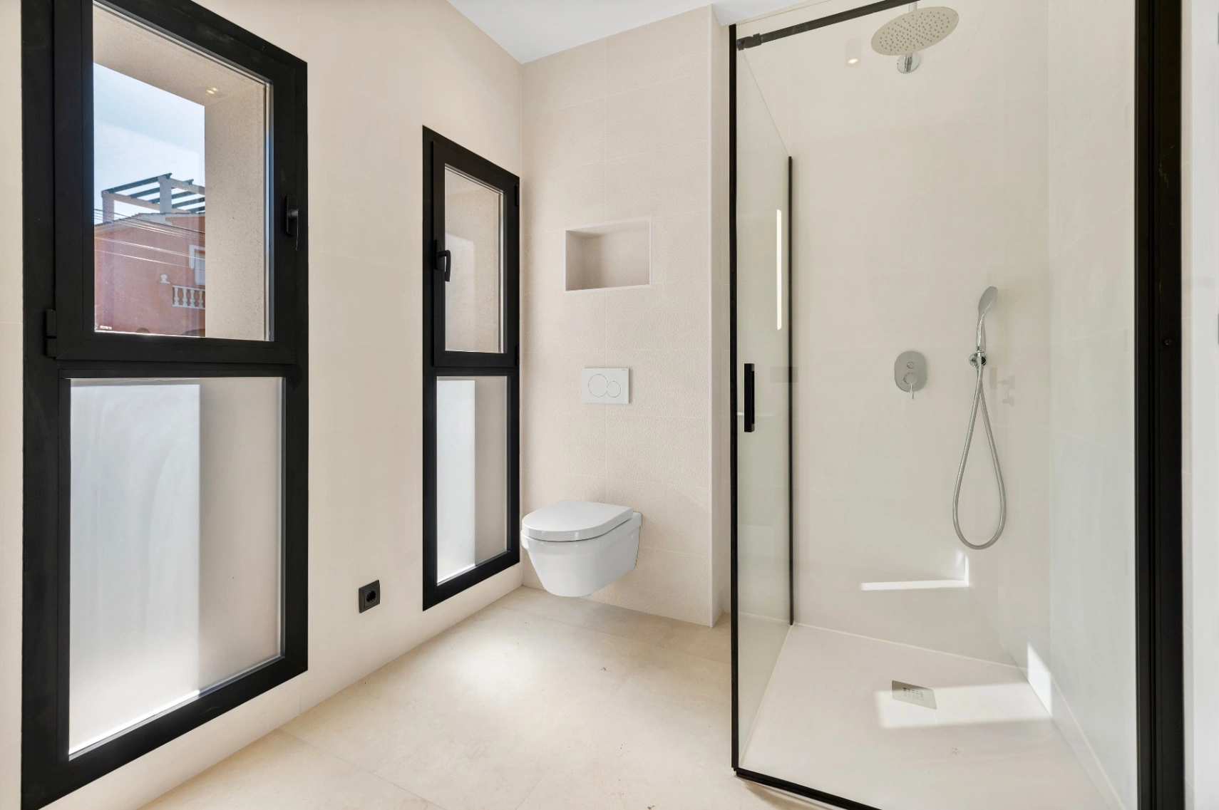 Villa for sale in Albir, Alicante
