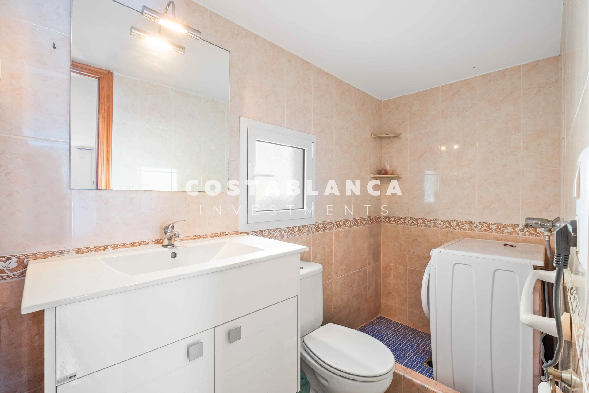 Villa for sale in Moraira, Alicante