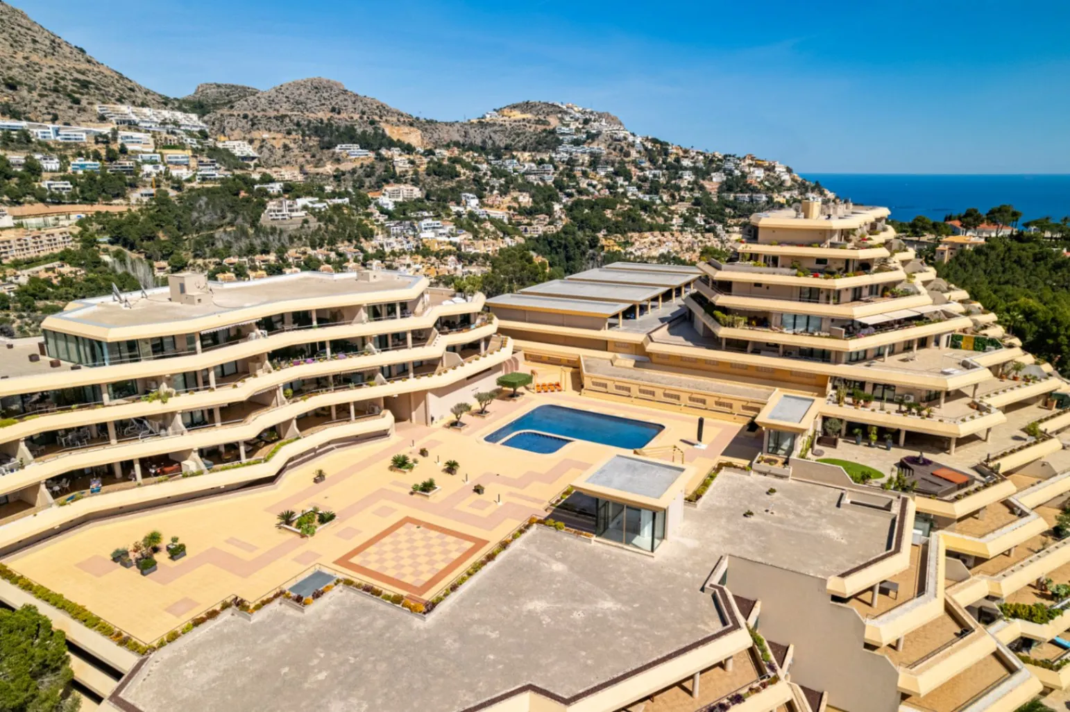 Bright Apartment with Multiple Terraces for Sale in Altea Hills