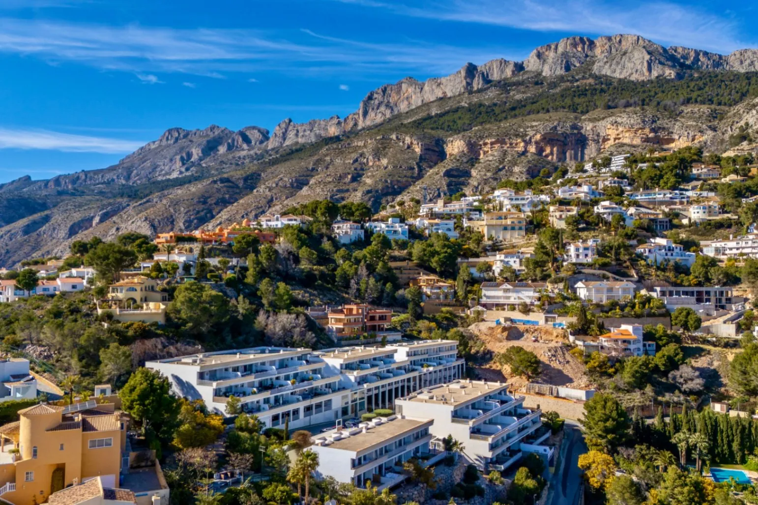 Atic exclusiv orientat spre sud-est de vânzare în Altea