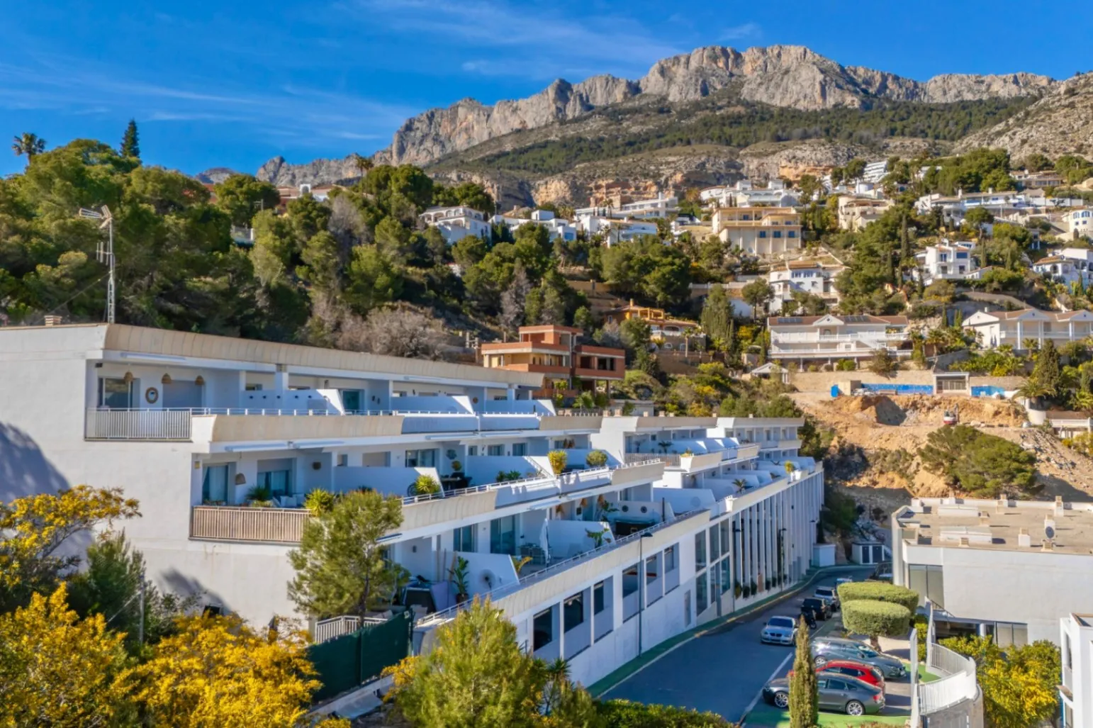 Atic exclusiv orientat spre sud-est de vânzare în Altea