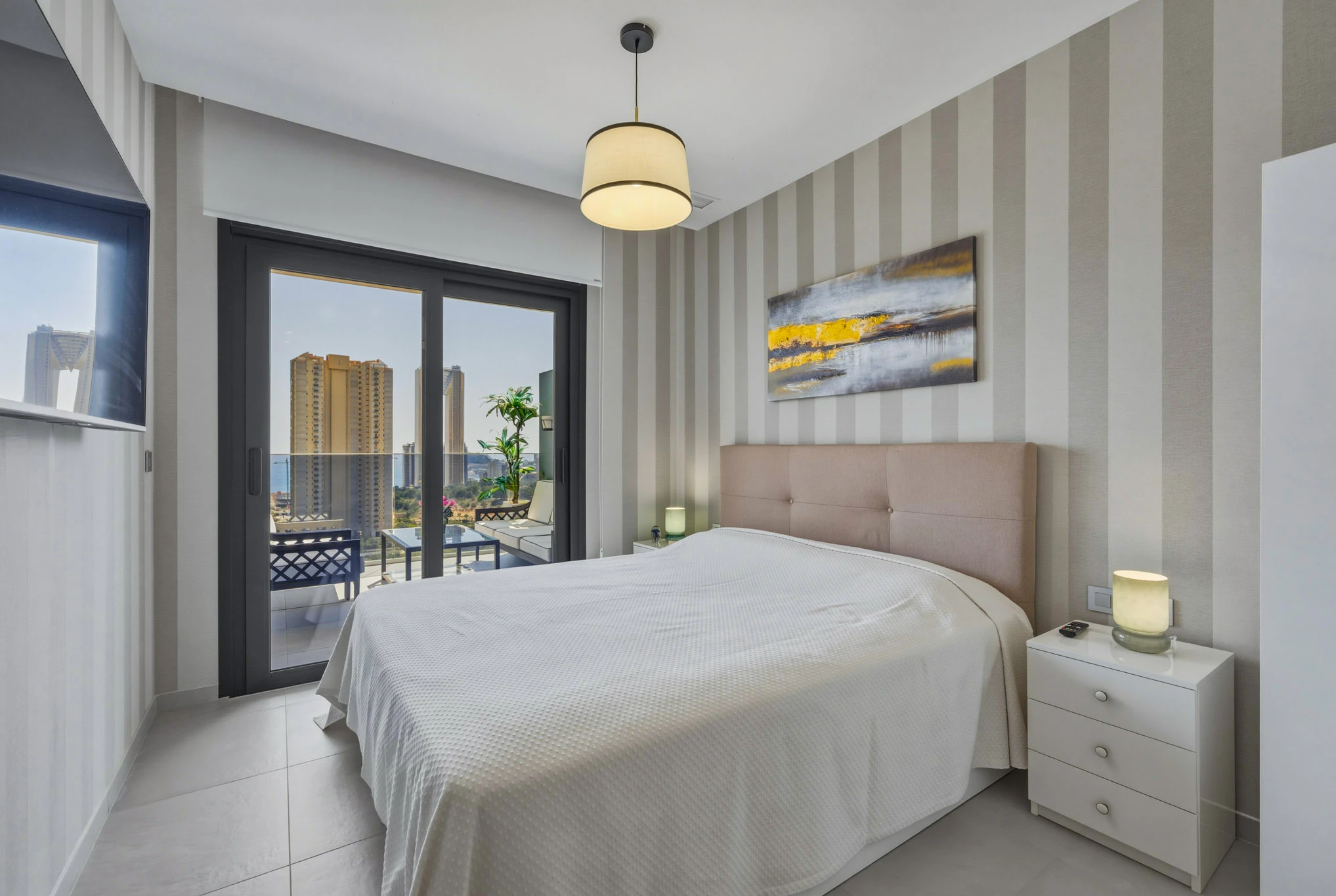 Apartament cu 3 camere de vânzare în Playa Poniente, Benidorm