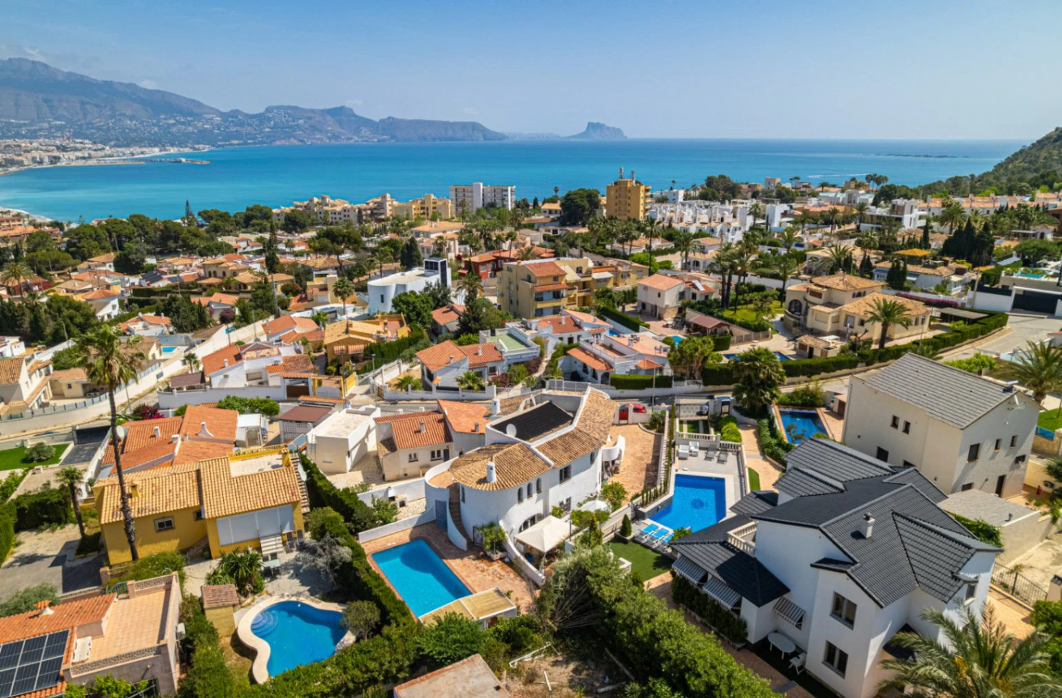 Vila mediteraneană tradițională cu vedere la mare de vânzare în L'Albir