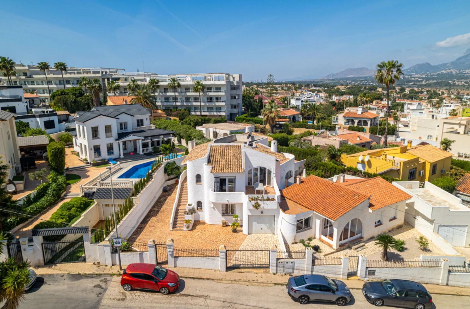 Vila mediteraneană tradițională cu vedere la mare de vânzare în L'Albir