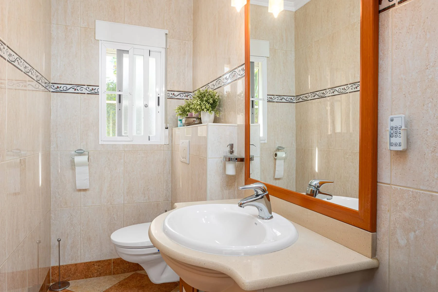 Vila renovată de vânzare în La Nucía