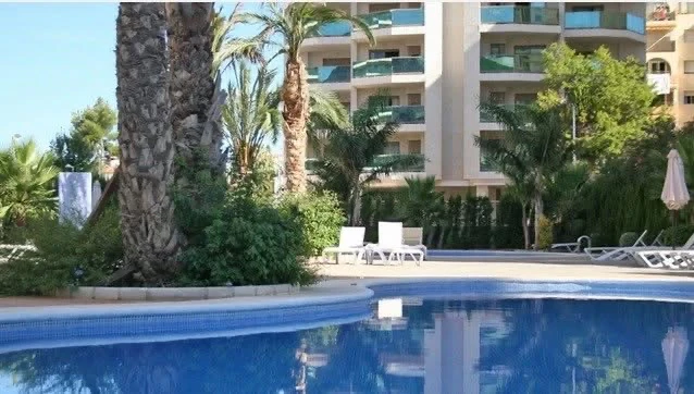 Apartament modern aproape de plajă de vânzare în Calpe – Plaja La Fossa