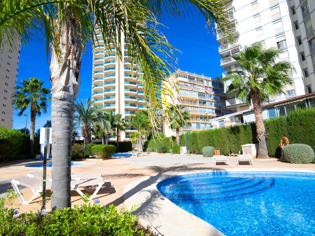 Apartamento con vistas al mar en venta en Calpe, Costa Blanca.