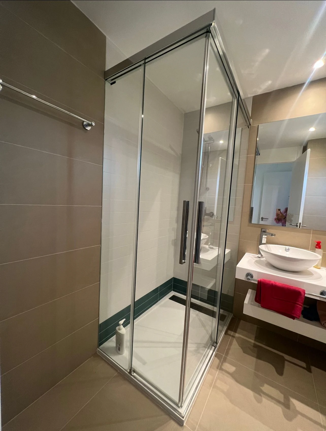 Apartament de lux cu vedere la mare în Intempo