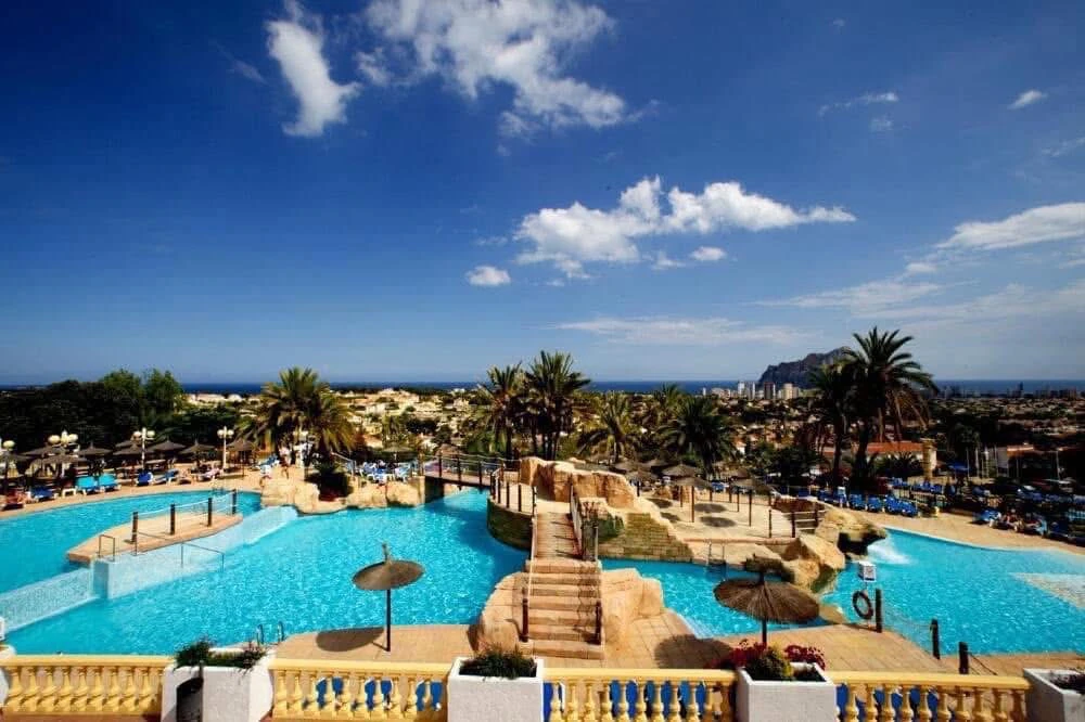 Bungalouri cu licență turistică și vedere la mare de vânzare în Calpe