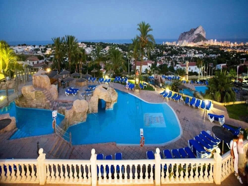 Bungalouri cu licență turistică și vedere la mare de vânzare în Calpe