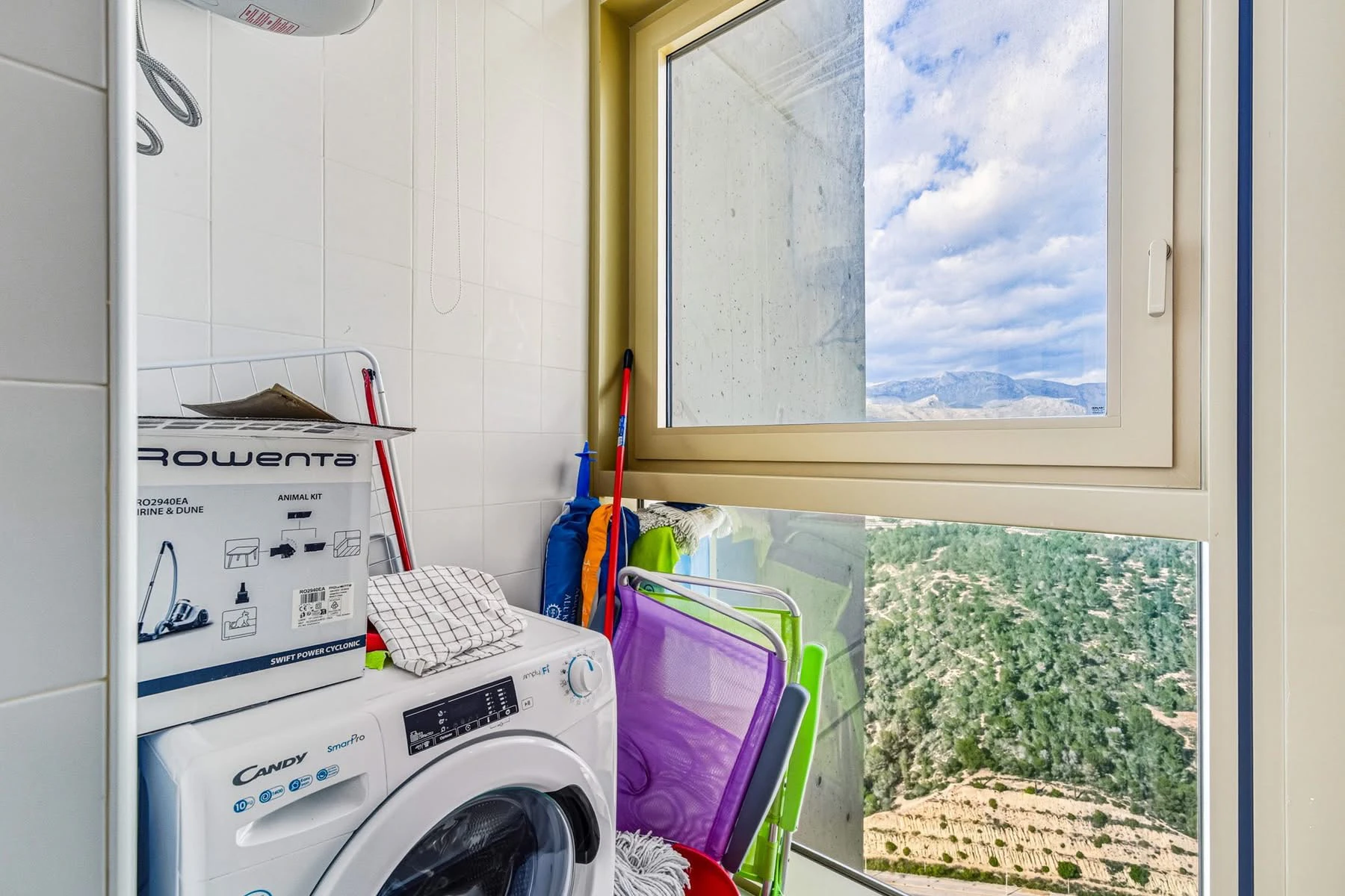Apartamento de lujo en el 37º piso con vistas panorámicas al mar en Benidorm