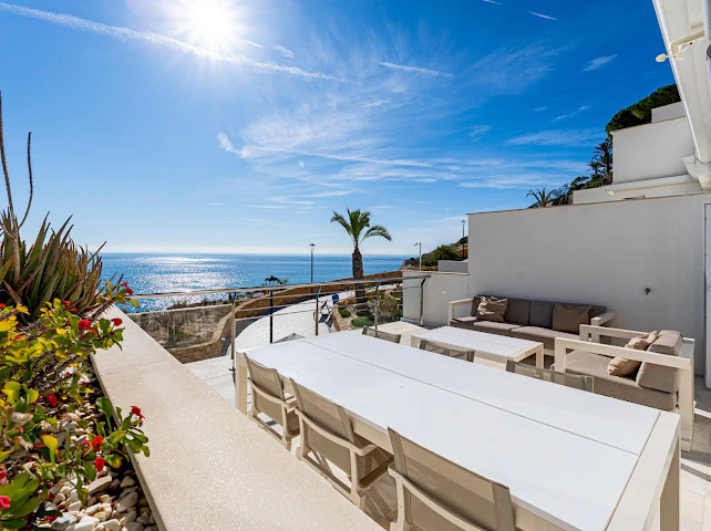 Apartamento Elegante en un Resort de Lujo a Solo Pocos Pasos de la Playa en Venta en Campello