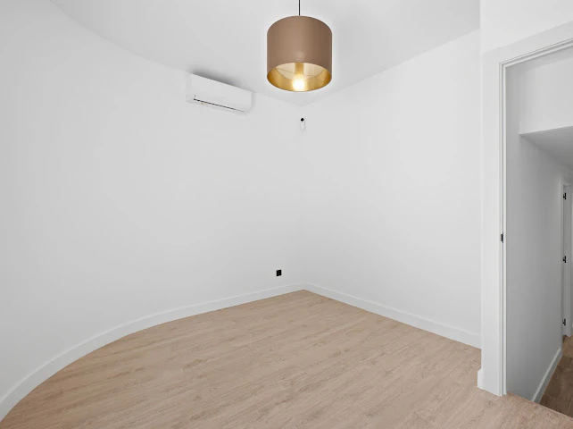 Vila complet renovată, orientată spre sud, de vânzare în La Nucía.