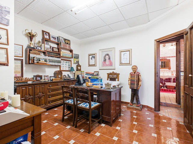 Vila mediteraneană de lux de vânzare în Teulada, pe un teren de 4.000 m²