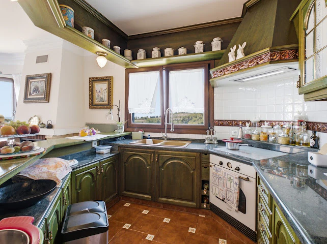 Vila mediteraneană de lux de vânzare în Teulada, pe un teren de 4.000 m²