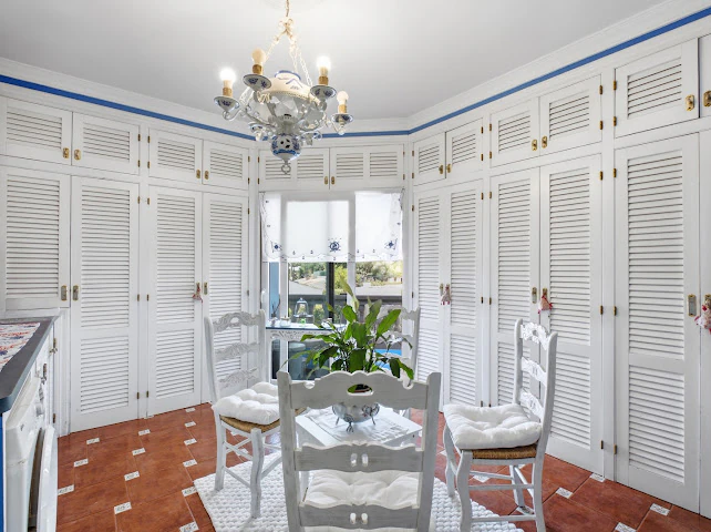 Vila mediteraneană de lux de vânzare în Teulada, pe un teren de 4.000 m²