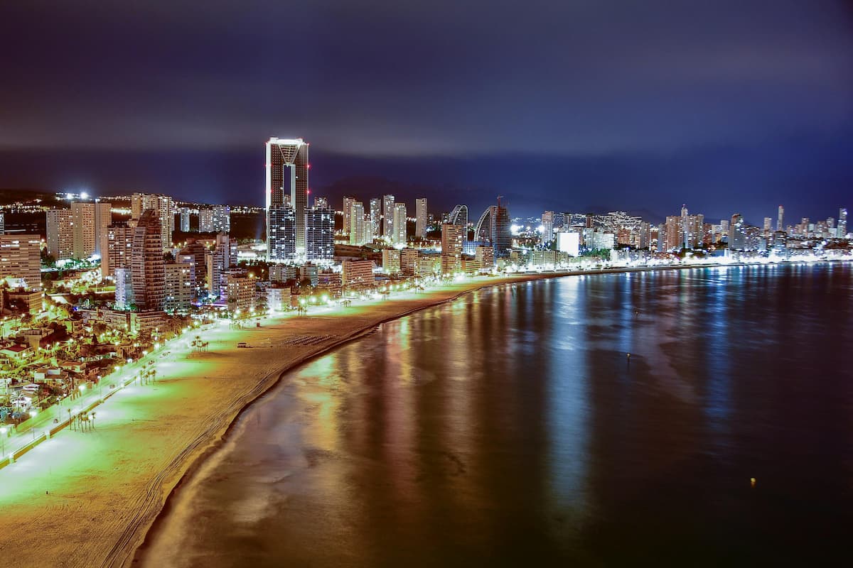 Costa Blanca North vs South: Where to Buy Property in 2026 (With Price Comparison)